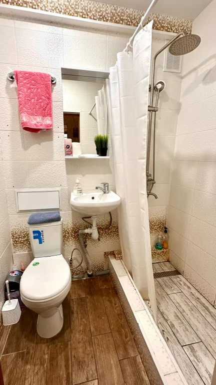 Уютная студия после ремонта в развитом районе