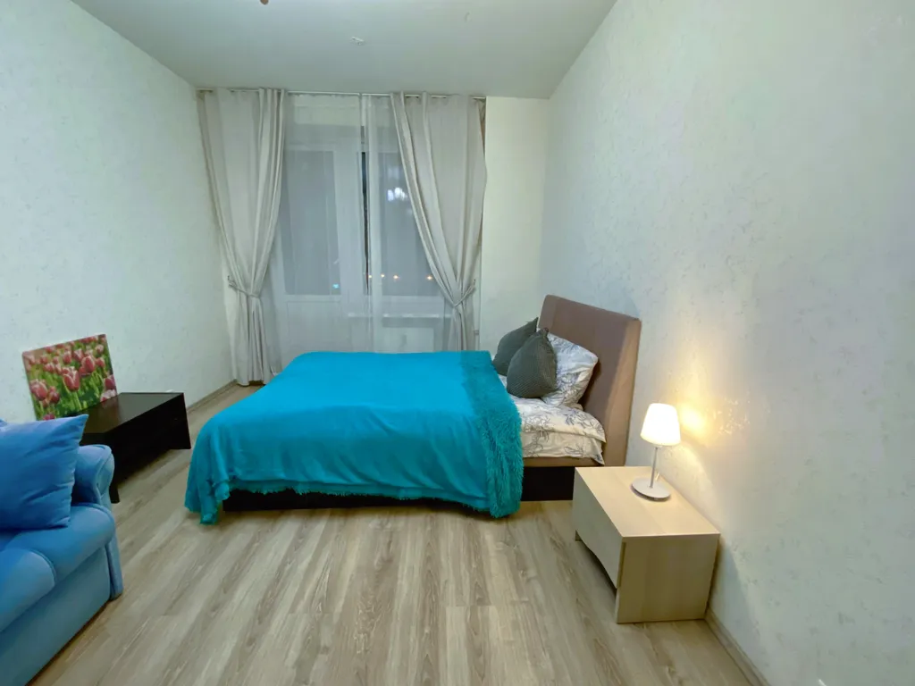 Евродвушка у метро - 400 метров!