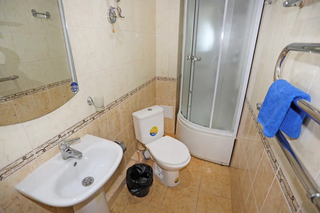 6-комнатный Дом