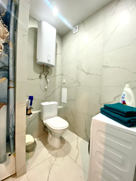 Панорамный огромный 2-х комнатный номер в новом ЖК, парковка