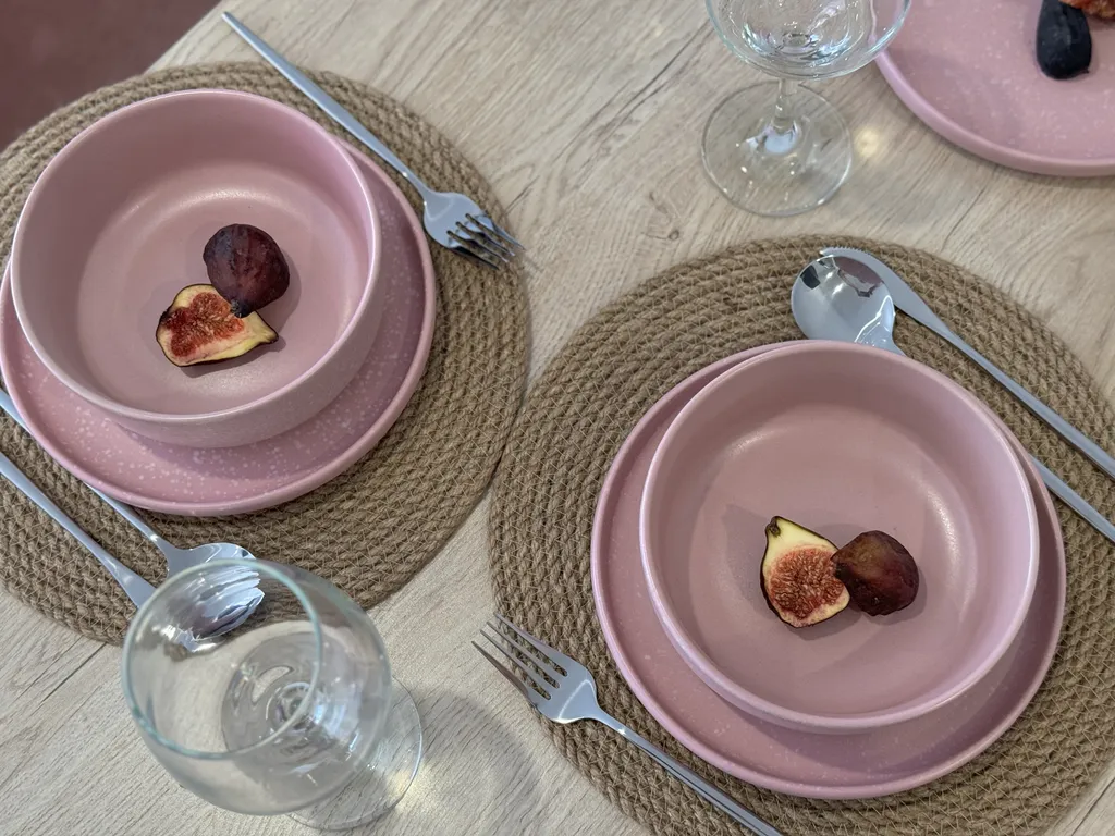 Пинк - просторная студия в ЖК Самолет