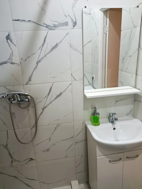 Удобная студия с большой кроватью у станции МЦД-4 Железнодорожная