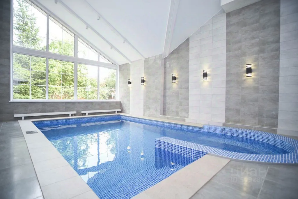 Коттедж Замок на берегу каскада озер в Новой Москве — аренда посуточно в Черепово