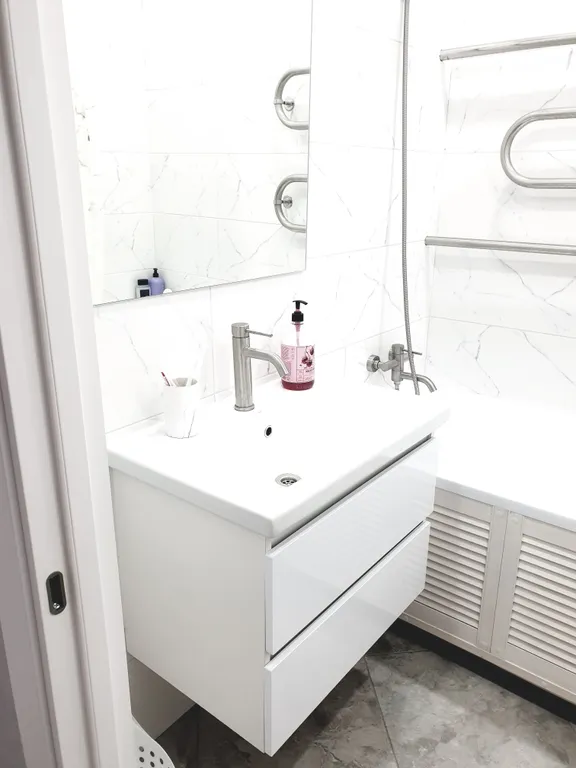 Квартира на сутки на Варшавке, 4 км до центра