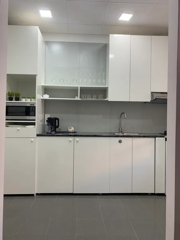 2 спальни в центре напротив бульвара