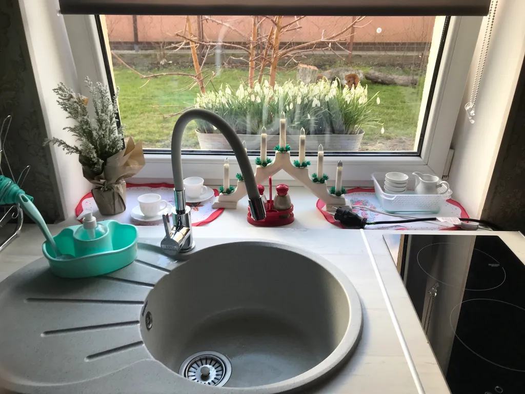 Квартира-студия с отдельным входом с парковкой