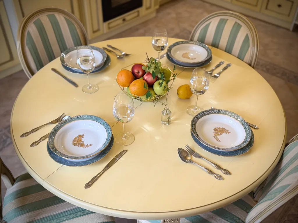 Квартира 3-к квартира в Светлогорске возле Тихого озера — Светлогорск