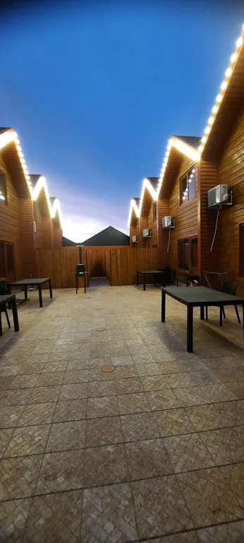 Домик на берегу моря