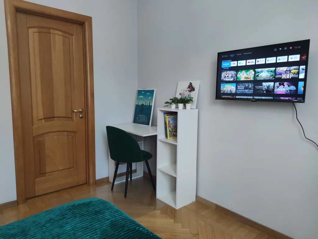 Квартира Свежая просторная трёхкомнатная квартира ВДНХ — Москва