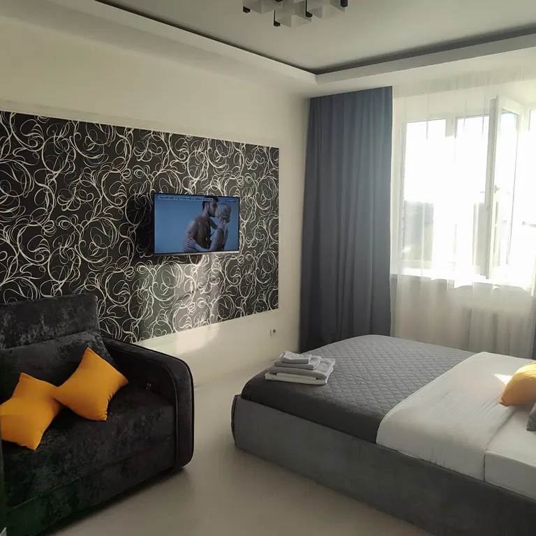 Новая уютная квартира на берегу реки в 2 километрах от центра