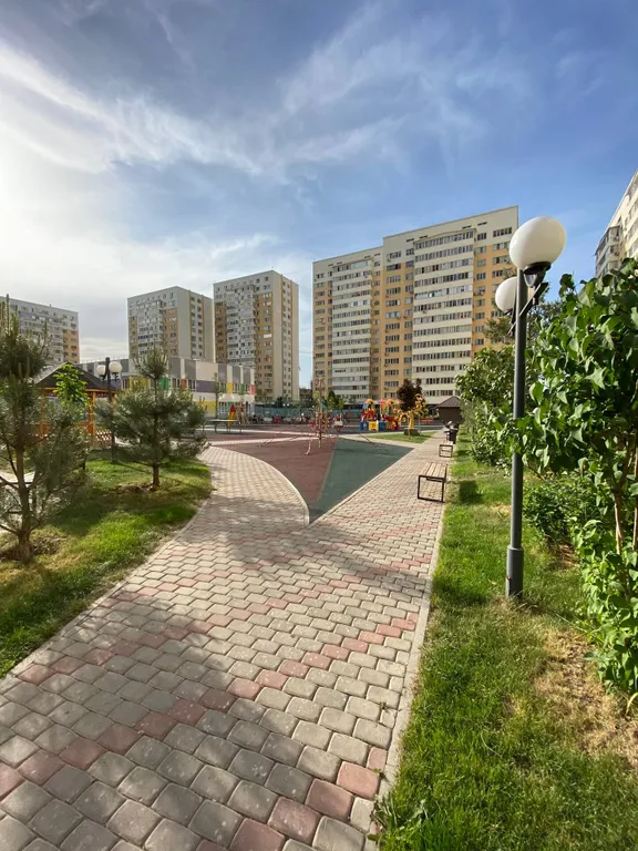 Новая квартира с дизайнерским ремонтом и видом на горы