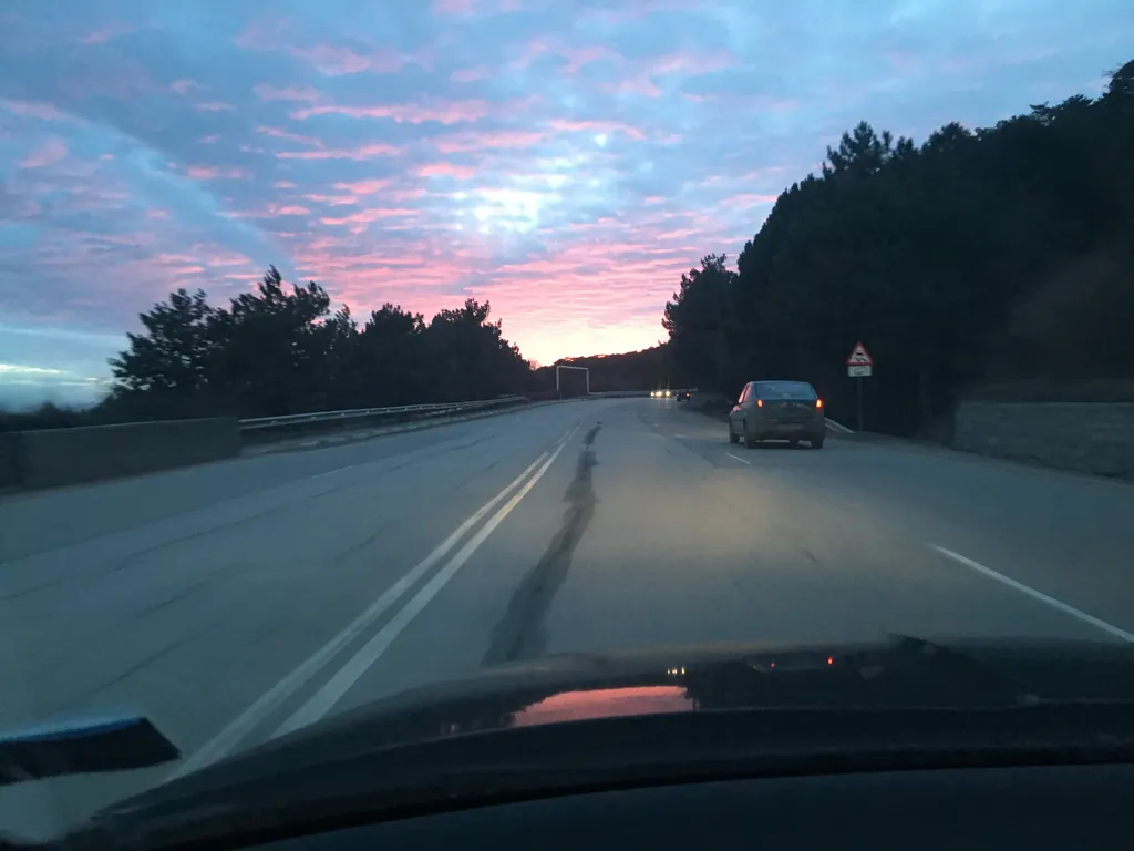 Апартаменты с видом на море, горы в новом доме над Форосским парком