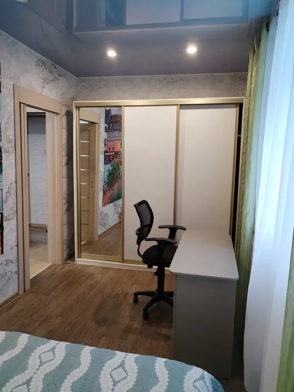 Уютная квартира с видом на санаторий Беловодье