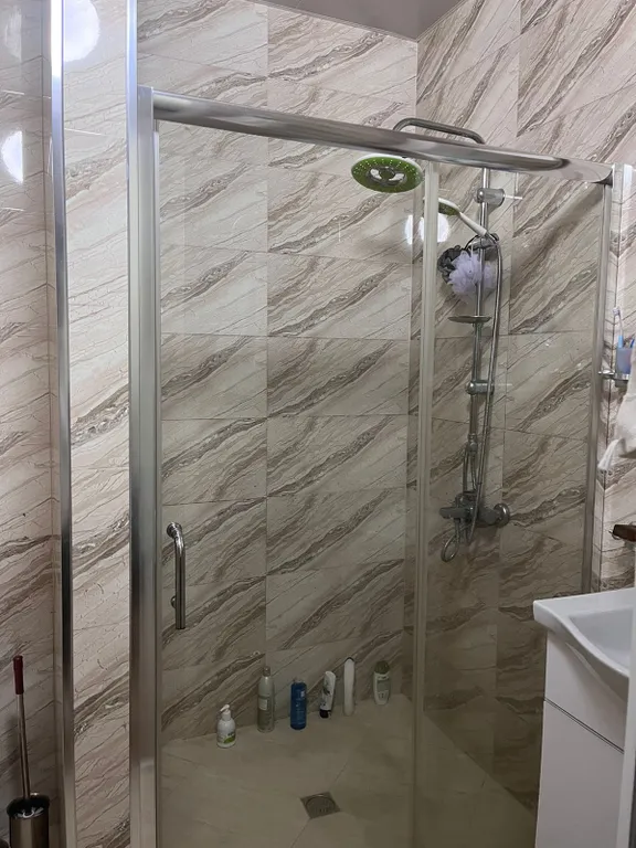 Квартира 2-комнатная Квартира — Батуми