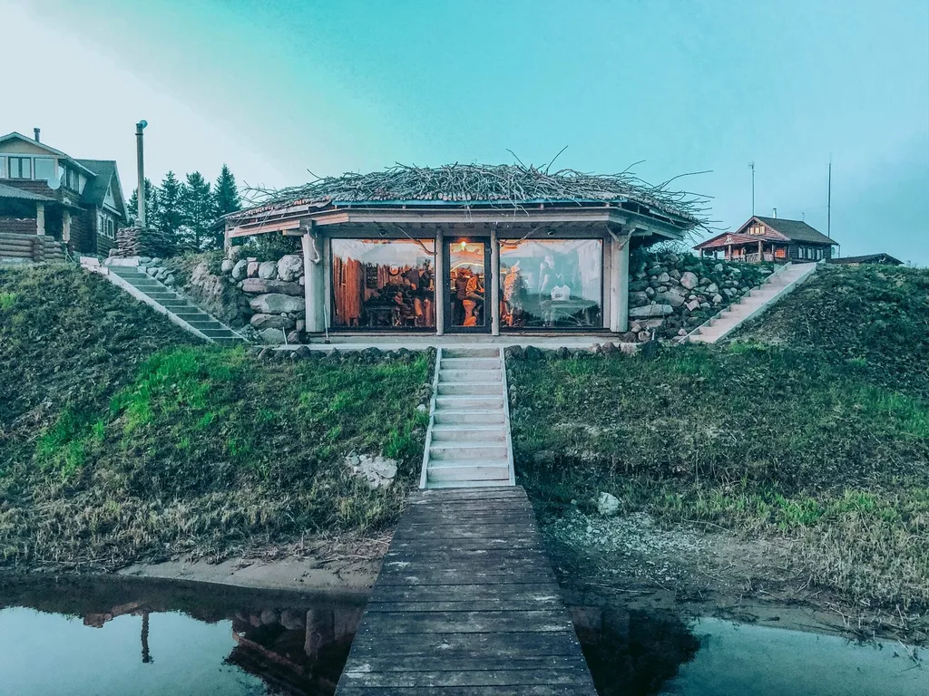 Уютный комфортабельный коттедж в живописном месте посреди озер и лесов