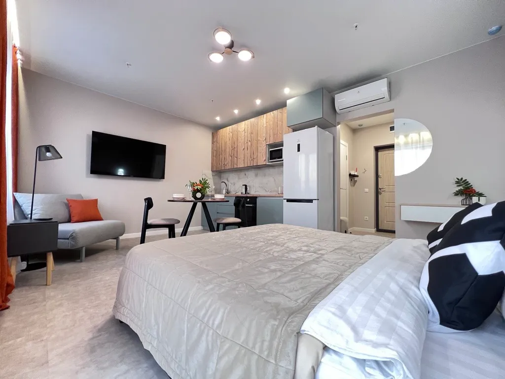 Квартира с видом на реку с террасы