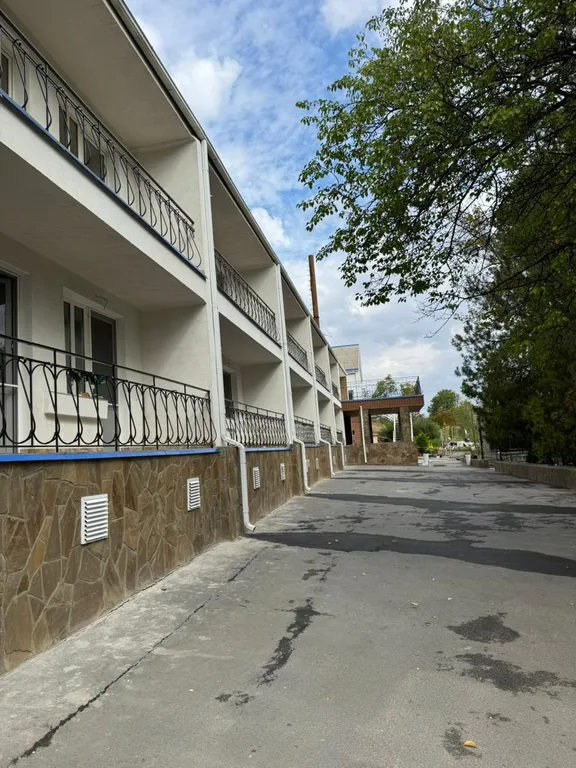 Номер в комплексе, живописный уголок на берегу Дона