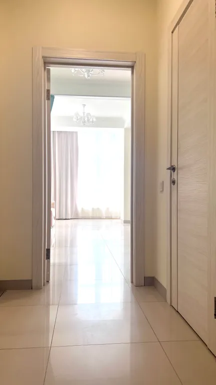 Большая современная квартира с нереальным видом на море