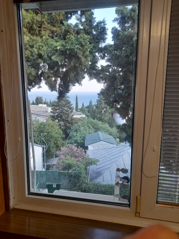 Уютная квартира в центре посёлка