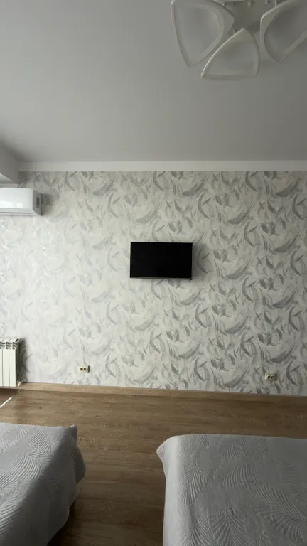 Уютная квартира с панорамным видом на горы , около нового сквера