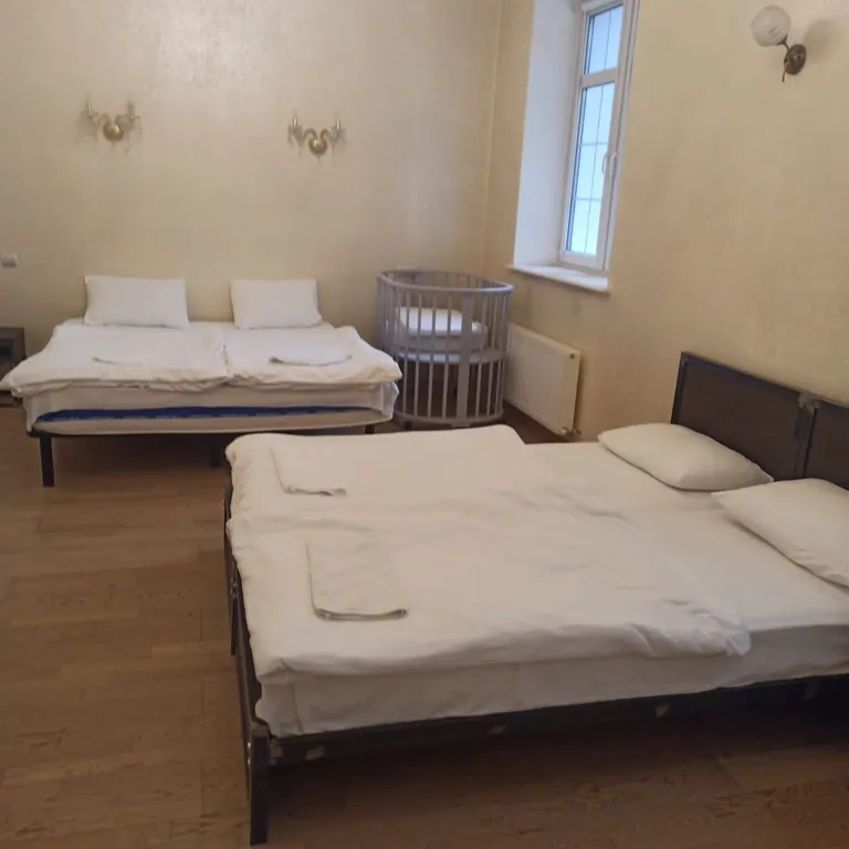 10-комнатный Дом