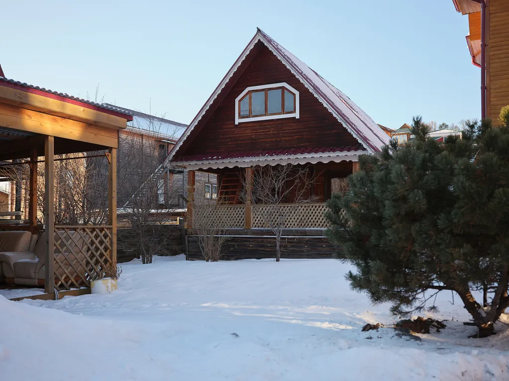 Коттедж Дом прямо у кристально чистых вод Байкала — Листвянка (Байкал)