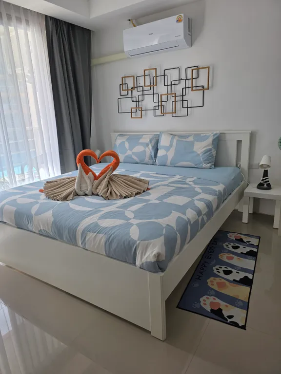 Апартаменты Пхукет 777 beach condo с большим бассейном