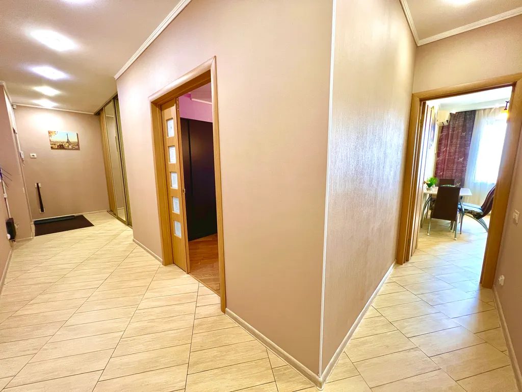 Уютная просторная двушка с видом на реку Волгу