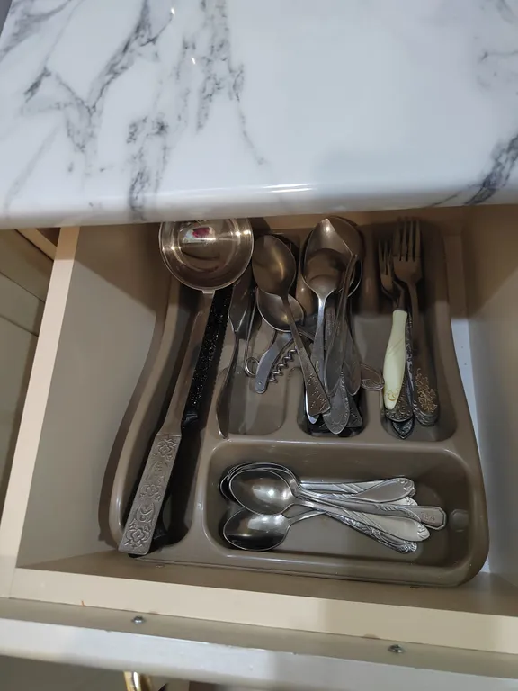 Шикарная двухкомнатная квартира с евроремонтом в тихом спальном районе