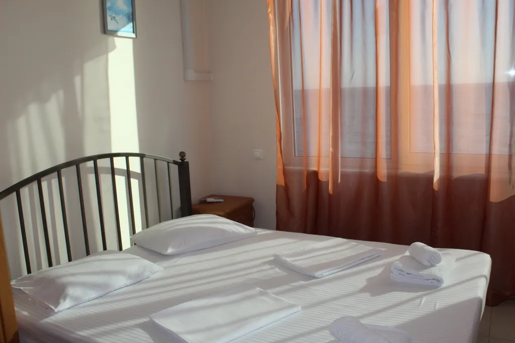 Квартира Комната — аренда посуточно в Лоо