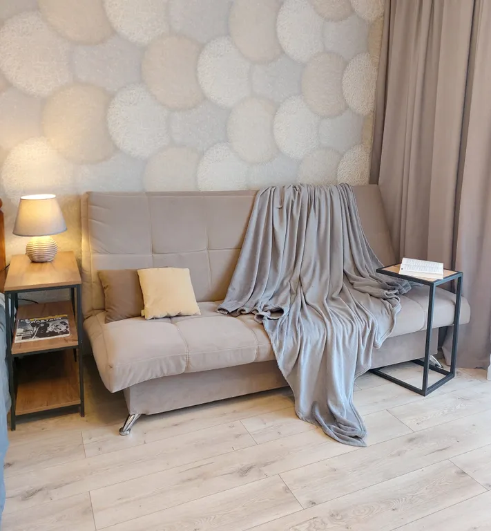 Современная квартира в центре города — аренда посуточно в Каменск-Уральский