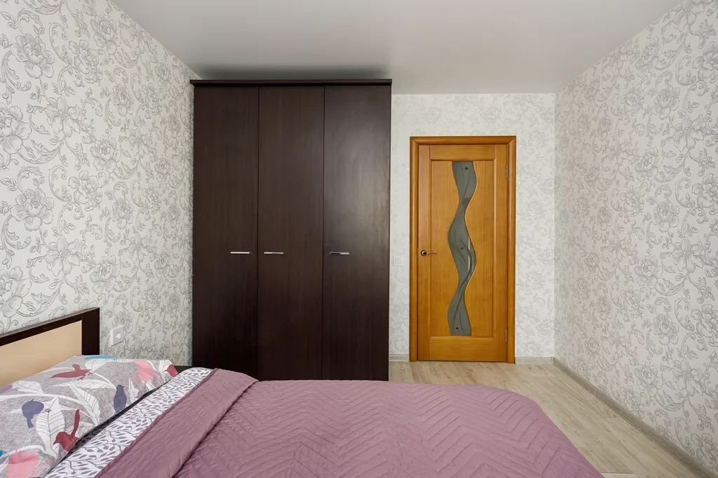 Рядом краевая больница. Центр города