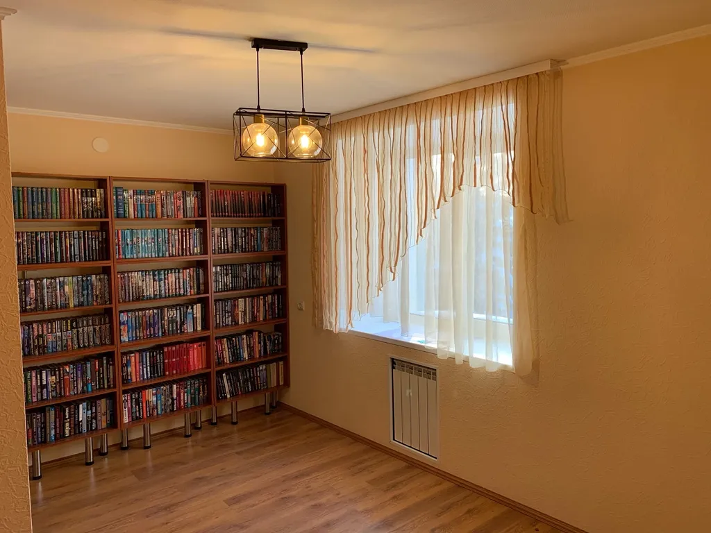 Большой дом и баня