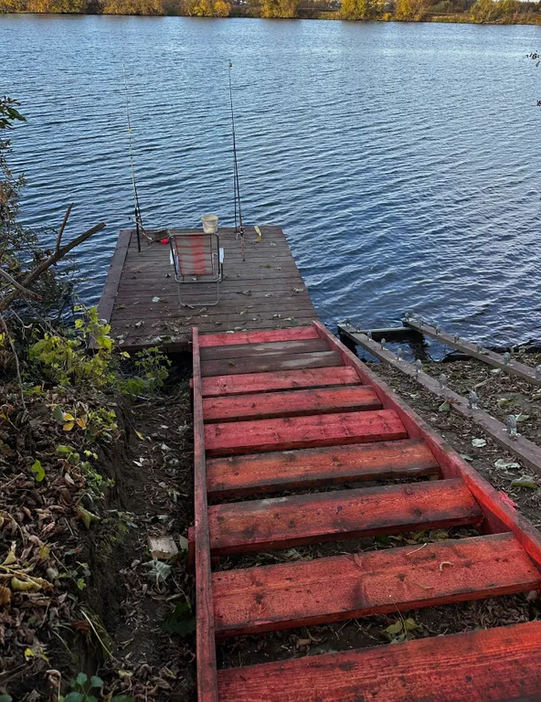 Дом на реке