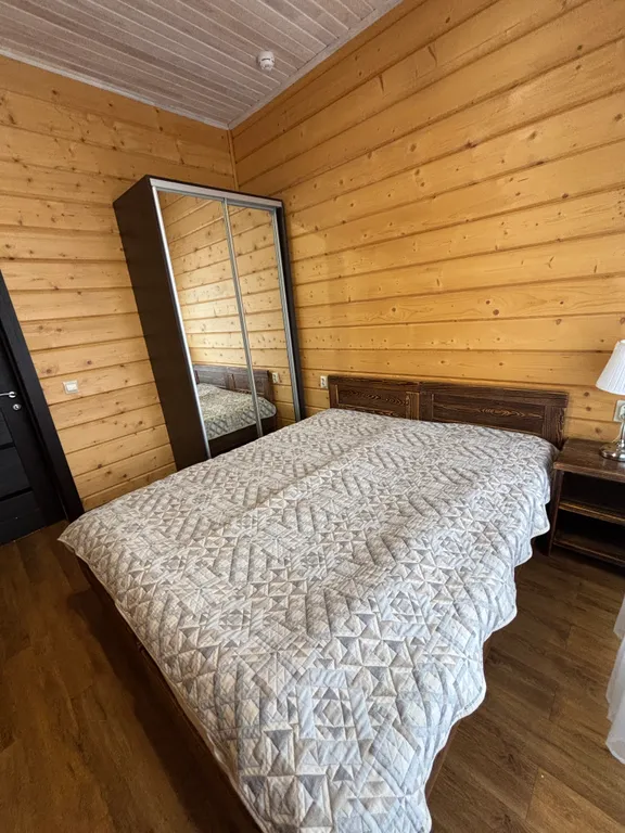 Апартаменты в солнечной долине с видом на озеро