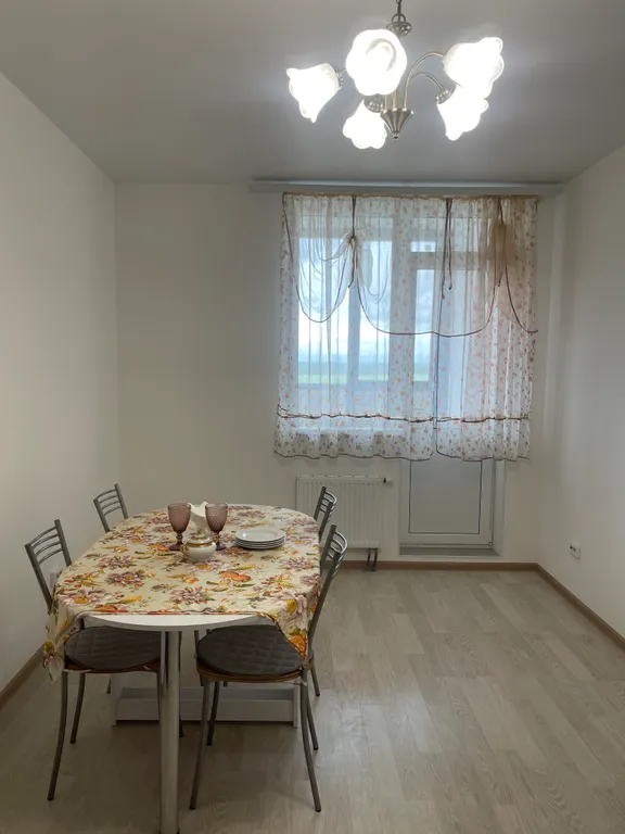 Квартира Просторная однокомнатная квартира — Коммунар