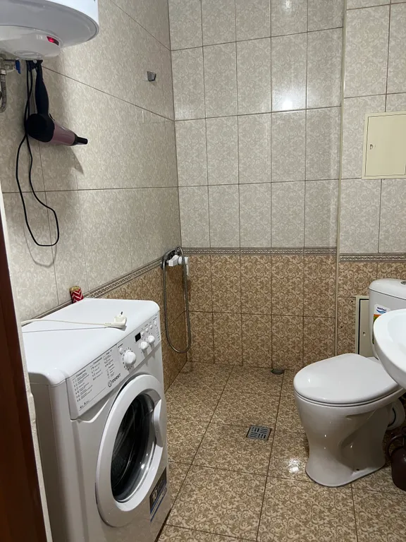 Двухкомнатная квартира на берегу моря