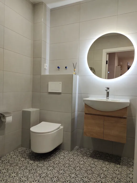 Квартира с новым ремонтом с самостоятельным заселением