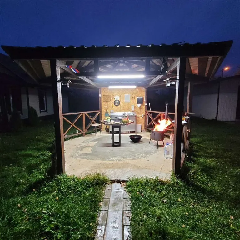 Гостевой дом Воздух с баней и горячей купелью фурако