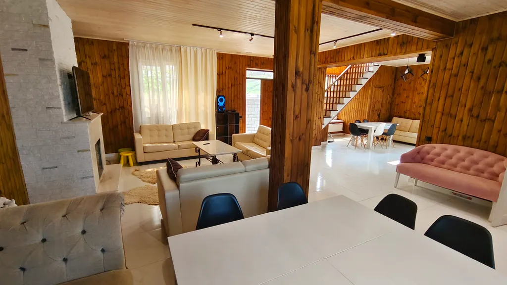 Выше гор могут быть только горы