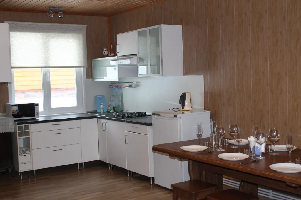 Коттедж Загородный уютный дом с баней и калиткой в лес — Большие Семенычи