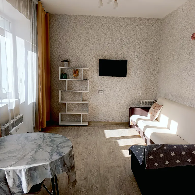 Квартира Уютная евродвушка на удобном втором этаже — аренда посуточно в Кызыл