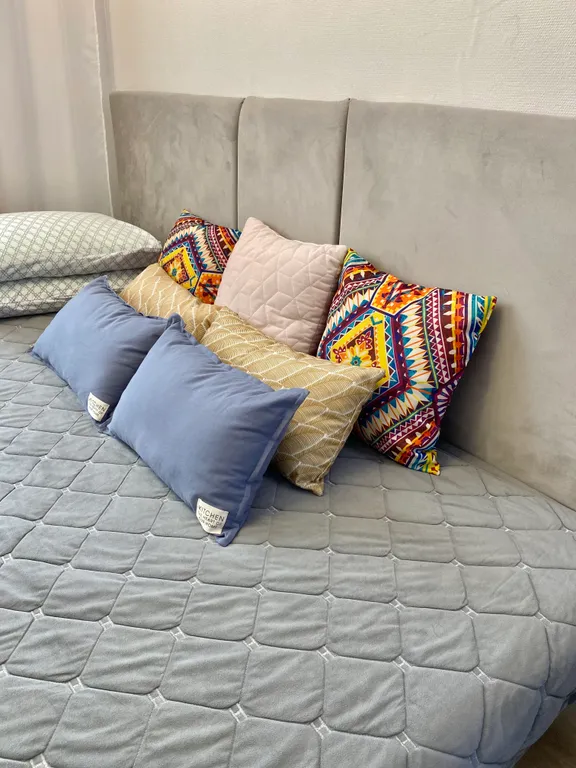 Уютная студия с видом на город