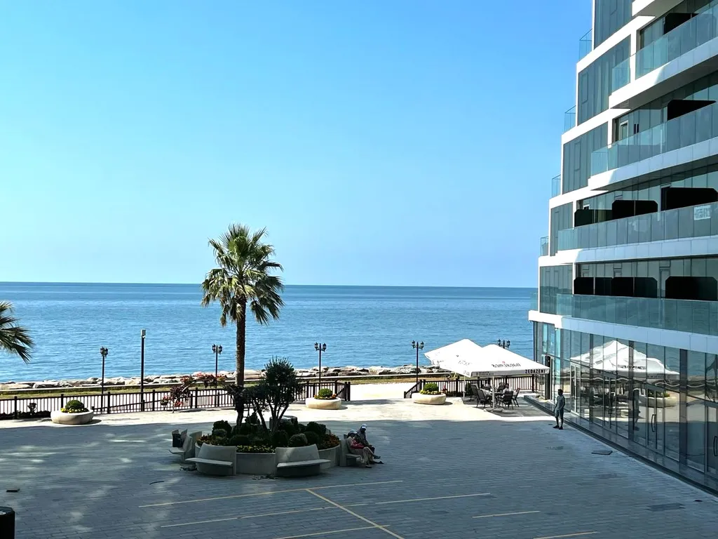 Квартира Просторные апартаменты на берегу моря, Batumi View — Батуми