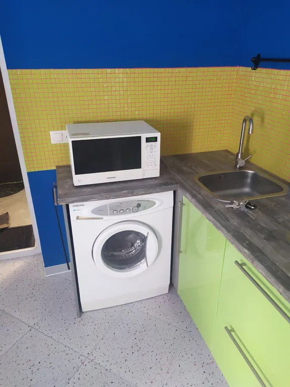 Комфортная квартира-студия в центре с патио