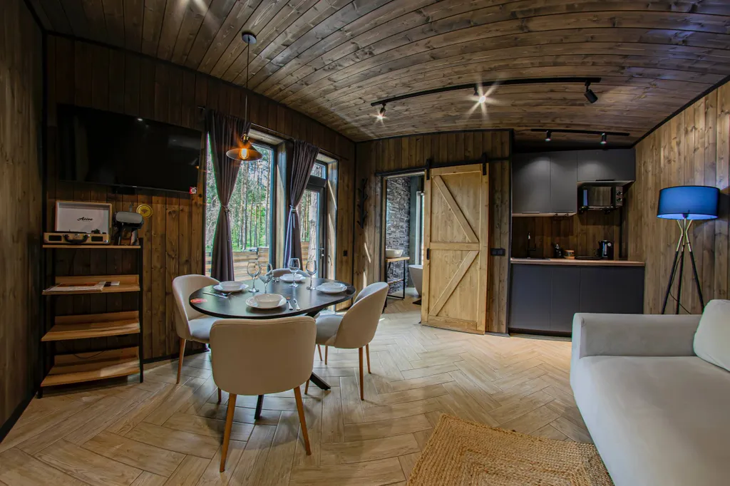 Вилла в сосновом лесу с чаном и баней