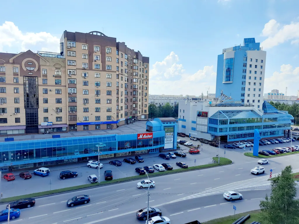 Уютная квартира в самом центре Сургута на проспекте Ленина 50