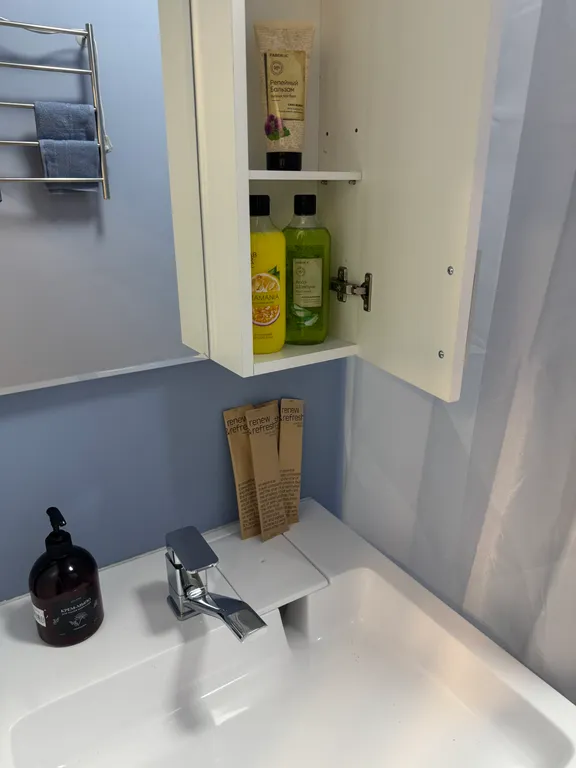 Уютная квартира с видом на море и город