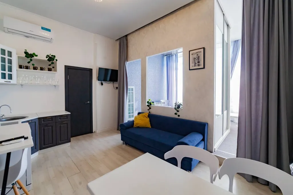 Апартаменты в центре у моря