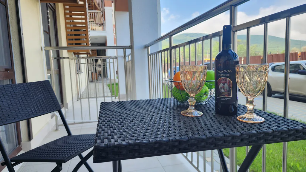 Уютная студия в корпусе с бассейном